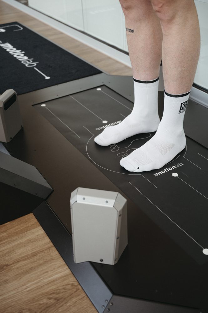 Laufanalyse mit CURREX motionlab bei Intersport Stähle – Füße scannen