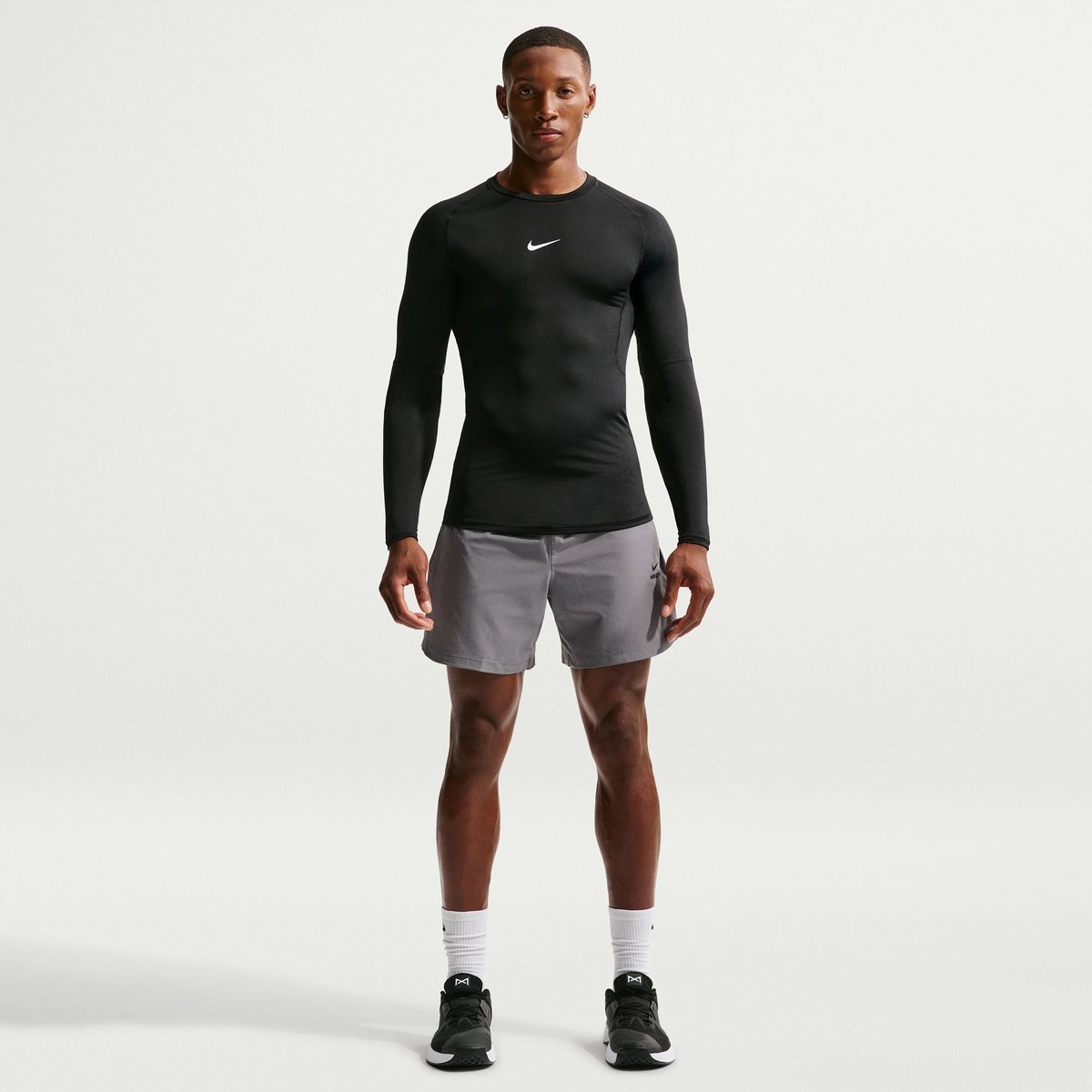 Nike Pro Dri-FIT Tight Top Langarm Herren – BLACK/WHITE