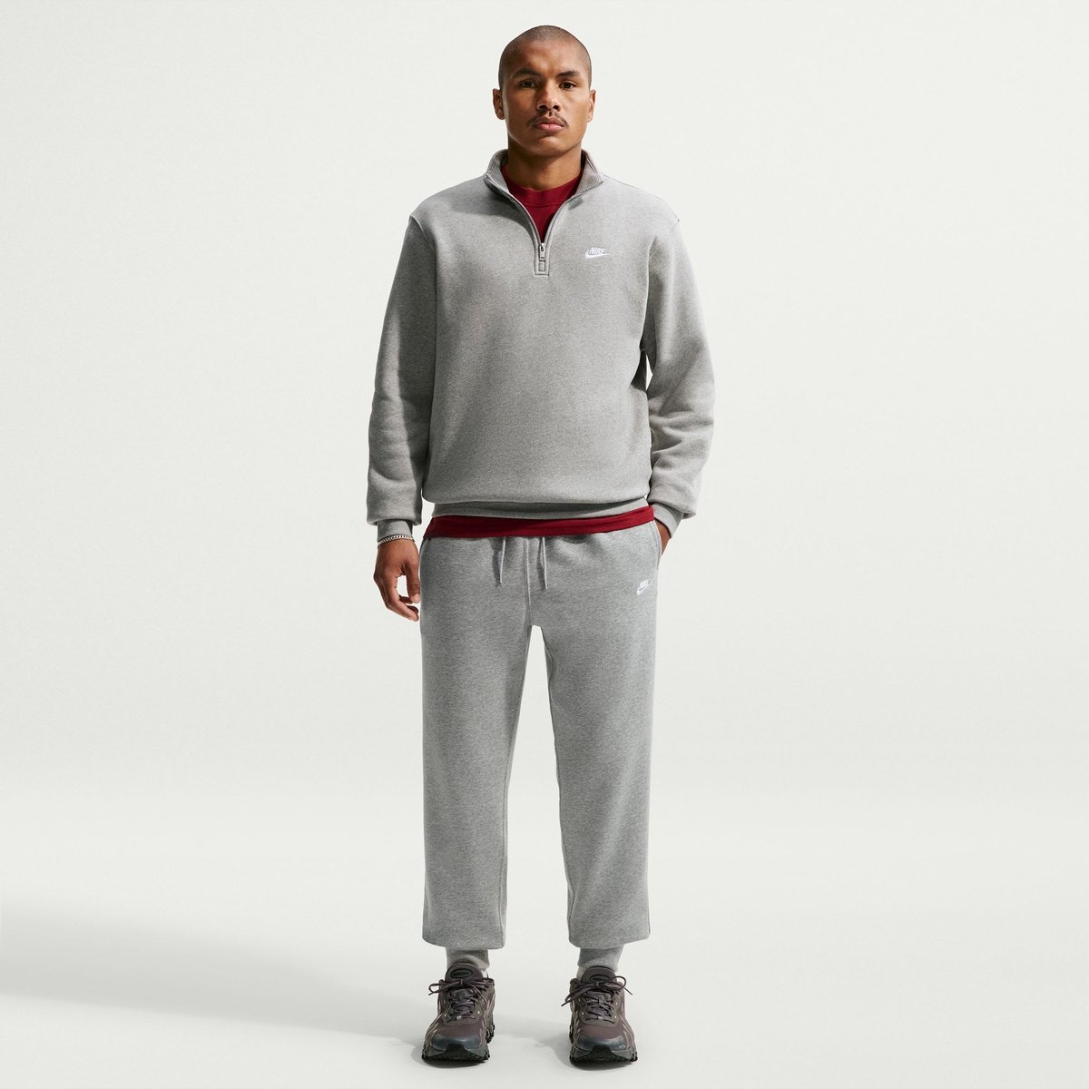 Nike Club BB Jogger Freizeithose Herren – DK GREY HEATHER/LT SM