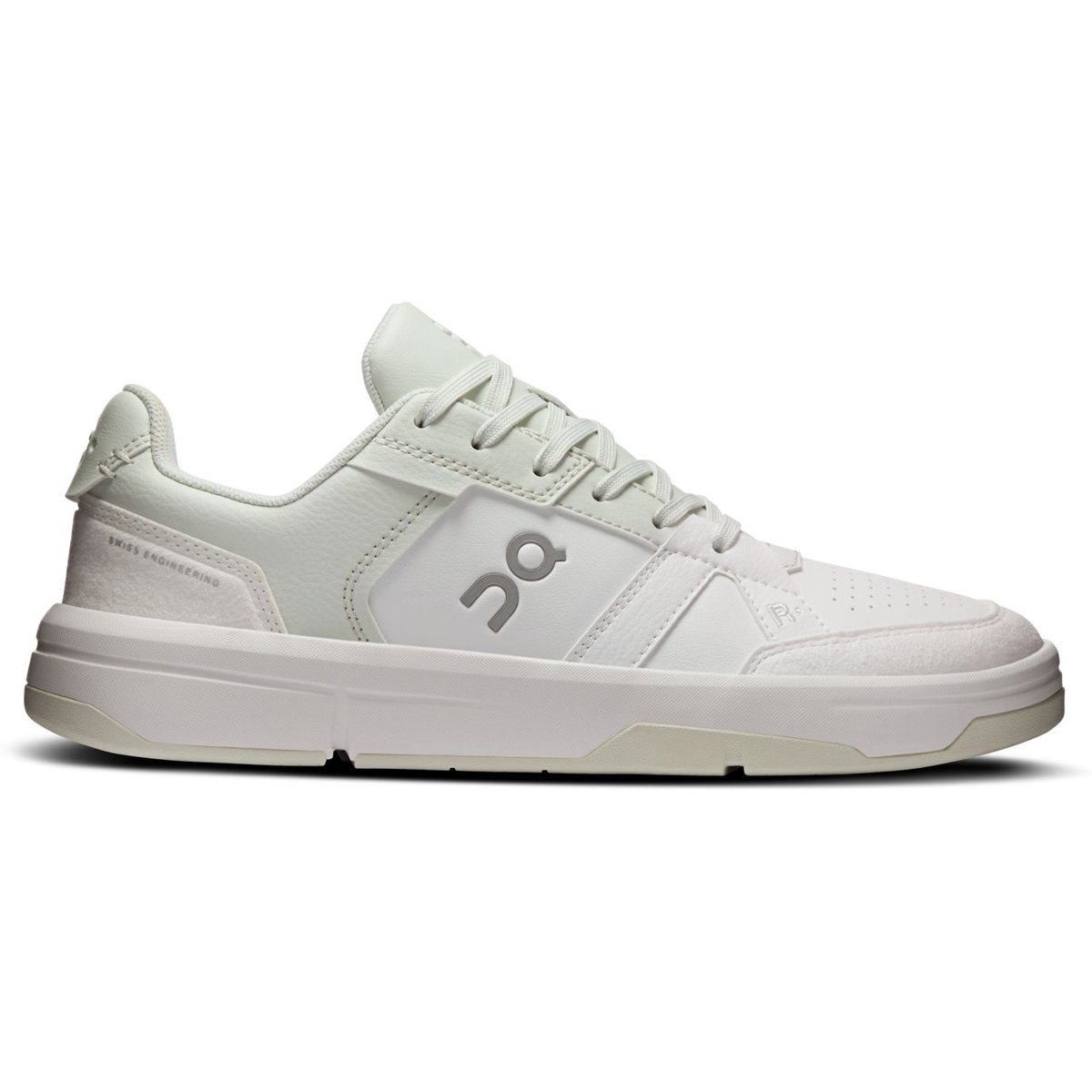 On THE ROGER Clubhouse – WHITE / ICEBERG
