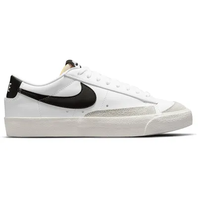 Nike W BLAZER LOW '77 – Weiß / Schwarz / Cremeweiß / Weiß