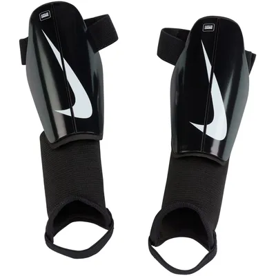 Nike Charge Schienbeinschoner SU23 – BLACK/BLACK/WHITE