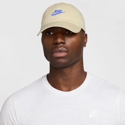 Nike U NK CLUB CAP U CB FUT WSH L – LT KHAKI/SAPPHIRE