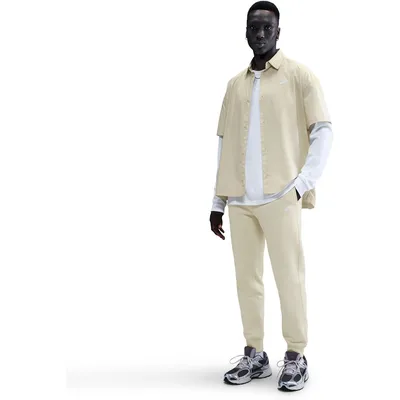 Nike Club BB Jogger Freizeithose Herren – Hellkhaki / Weiß