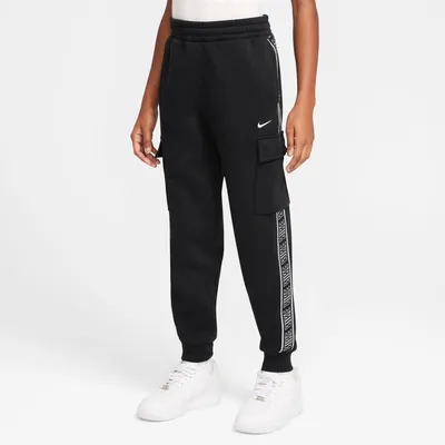 Nike Sportswear Club+ Fleece Cargohose Kinder – Schwarz / Weiß