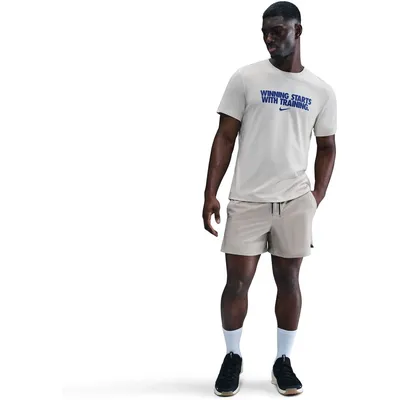 Nike Dri-FIT Winning T-Shirt Herren – LIGHT BONE/BRIGHT BLUE