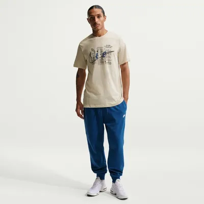 Nike Sportswear STD Celebrate BRND T-Shirt Herren – LT KHAKI