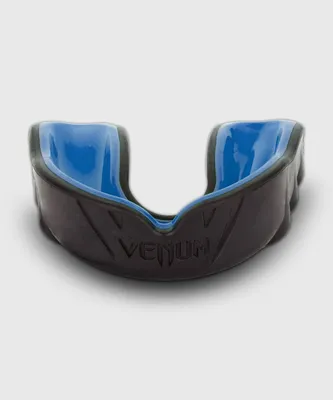 Venum Challenger Mouthguard – BLACK/BLUE